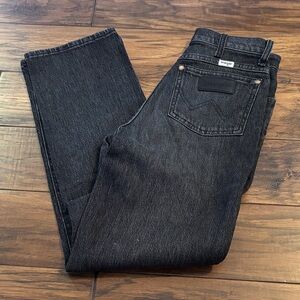 Wrangler Women’s Wild West high rise Straight Jeans